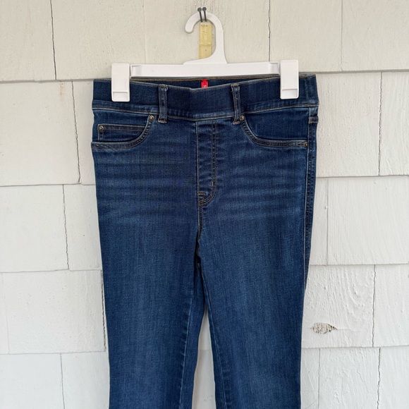 SPANX High Rise Flare Jeans size Small - Picture 2 of 4